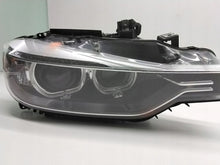 Laden Sie das Bild in den Galerie-Viewer, Frontscheinwerfer BMW 3 F30 F31 7259526 Rechts Scheinwerfer Headlight SCH1138487742qh
