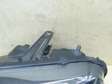 Laden Sie das Bild in den Galerie-Viewer, Frontscheinwerfer Dacia Duster 260608209R Links Scheinwerfer Headlight