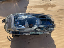 Load image into Gallery viewer, Frontscheinwerfer Citroën Berlingo 9816825080 Ein Stück (Rechts oder Links)