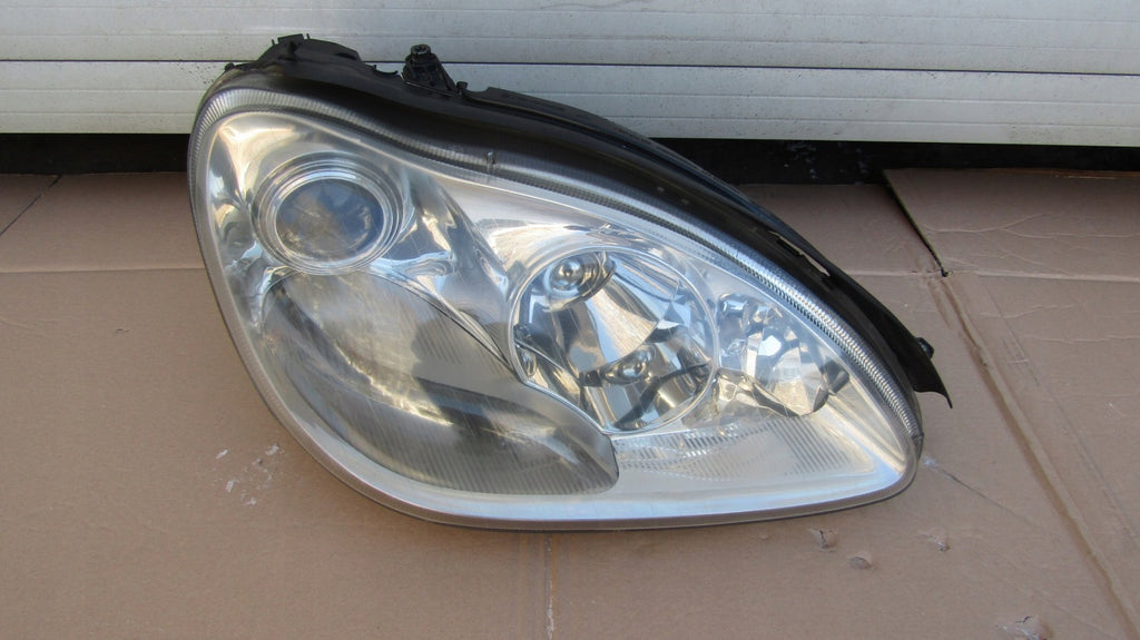 Frontscheinwerfer Mercedes-Benz W220 A2208202561 Xenon Rechts Headlight SCH4679294518nu