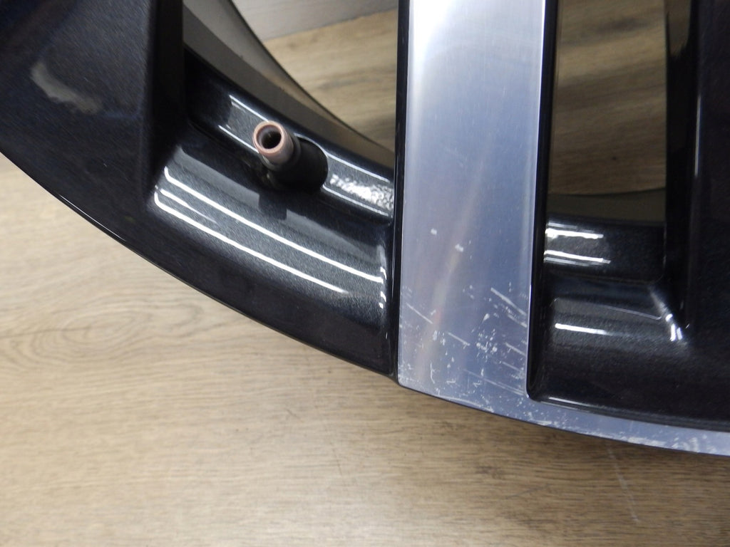 1x Alufelge 18 Zoll 7.0" 5x100 39ET Glanz Graphit 658601025 Mg Scala Kamiq