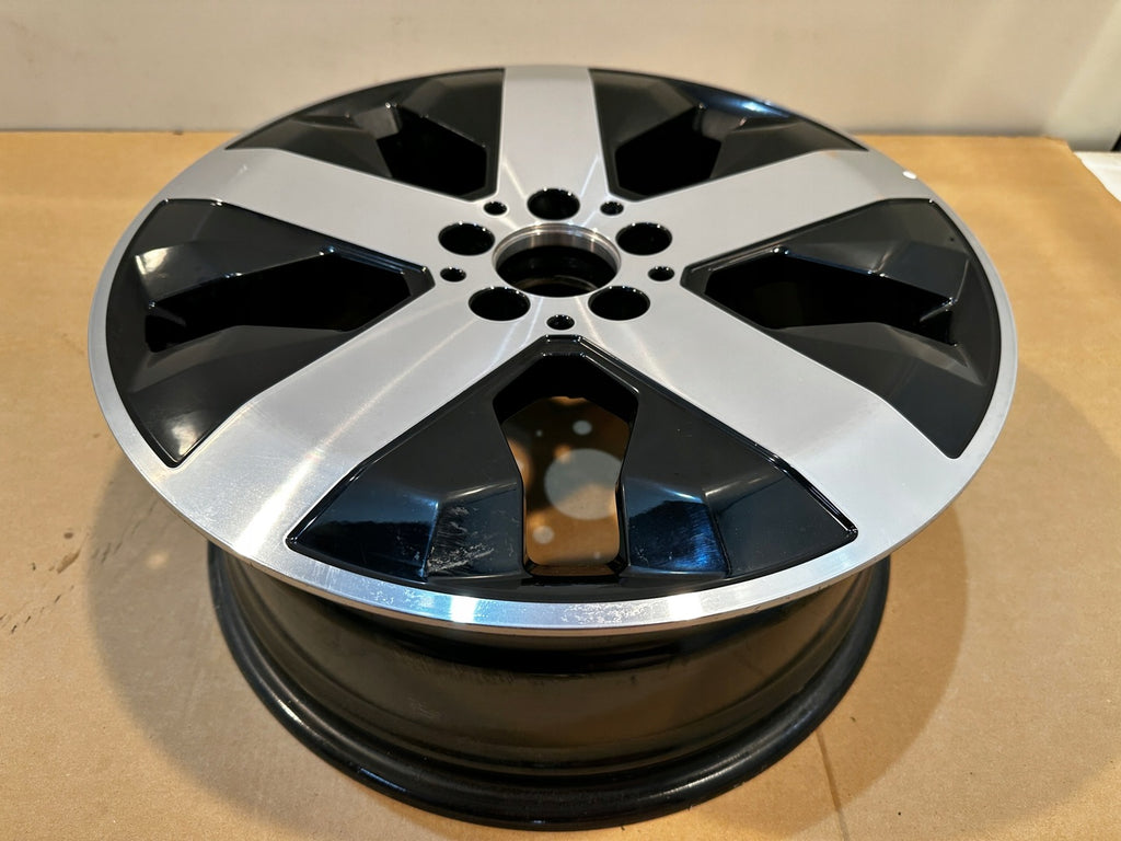 1x Alufelge 18 Zoll 7.5" 5x112 53ET A2474012800 Mercedes-Benz W247 Rim Wheel