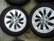Laden Sie das Bild in den Galerie-Viewer, 4x Alufelge 17 Zoll 8.0" 5x112 46ET Glanz Silber 8Y0601025D Audi A3 Rim Wheel FEL7170956227ys