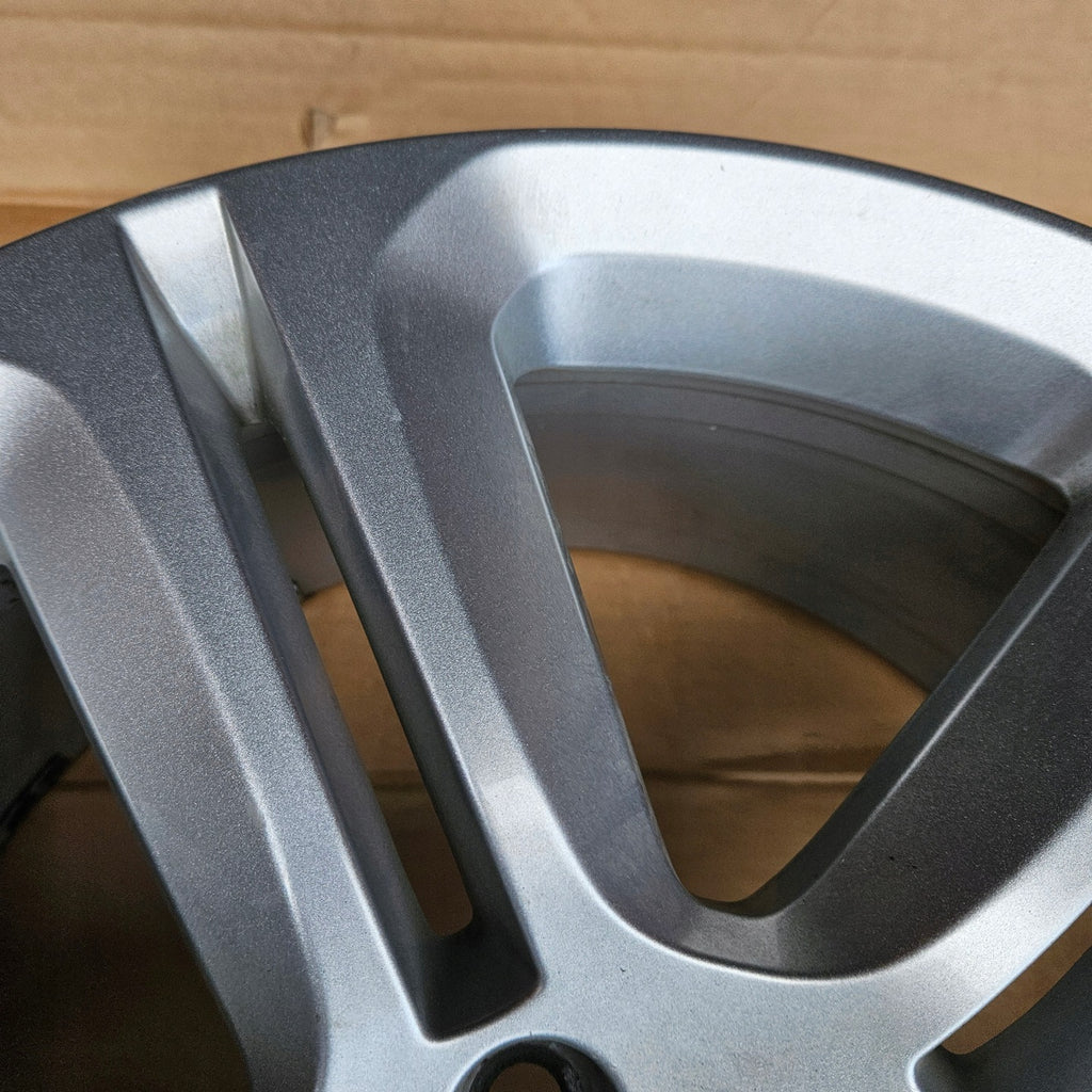 1x Alufelge 20 Zoll 8.5" 5x108 45ET HK83-1007-GA Jaguar F Pace F-Pace Rim Wheel