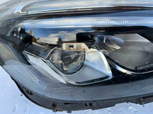 Laden Sie das Bild in den Galerie-Viewer, Frontscheinwerfer Mercedes-Benz W247 A2479062603 Rechts Scheinwerfer Headlight SCH4217804538ai