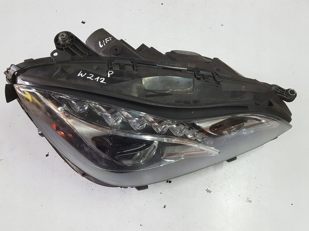 Frontscheinwerfer Mercedes-Benz W212 A2129063003 LED Rechts Headlight SCH1744635333tg