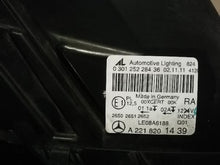 Laden Sie das Bild in den Galerie-Viewer, Frontscheinwerfer Mercedes-Benz W221 A2218201439 Xenon Rechts Headlight SCH2114289832kc