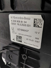 Laden Sie das Bild in den Galerie-Viewer, Frontscheinwerfer Mercedes-Benz W206 A2069068104 Links Scheinwerfer Headlight SCH2962296379kg