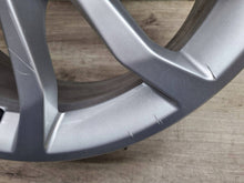 Laden Sie das Bild in den Galerie-Viewer, 1x Alufelge 18 Zoll 7.5" 5x112 39ET Glanz Silber 8W0601025ED Audi A4 Rim Wheel FEL5353319580oq