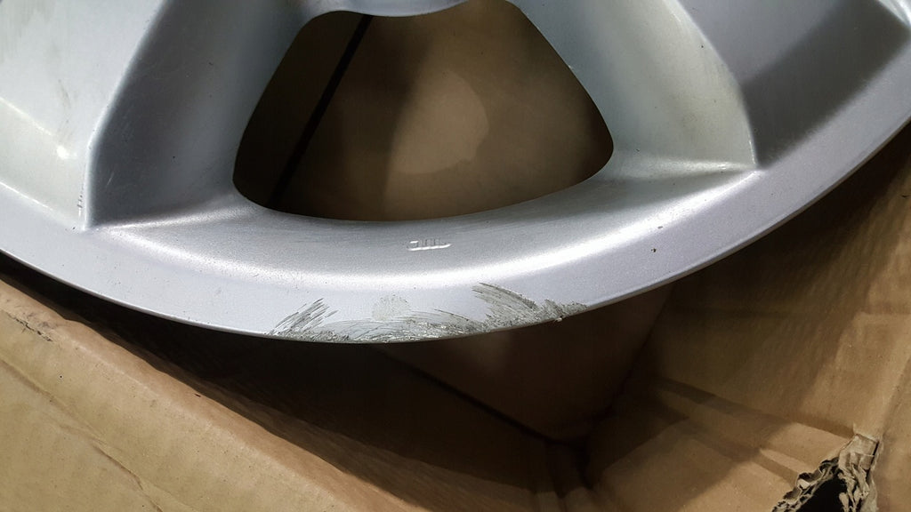 1x Alufelge 17 Zoll 7.0" 5x114.3 45ET Glanz Silber 52910-3E703 Kia Sorento