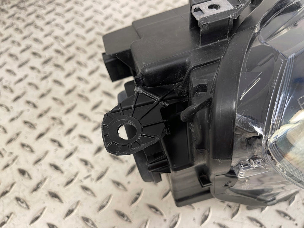 Frontscheinwerfer Peugeot Partner Rifter 9816826880 90146195 Rechts Headlight SCH4342542563az
