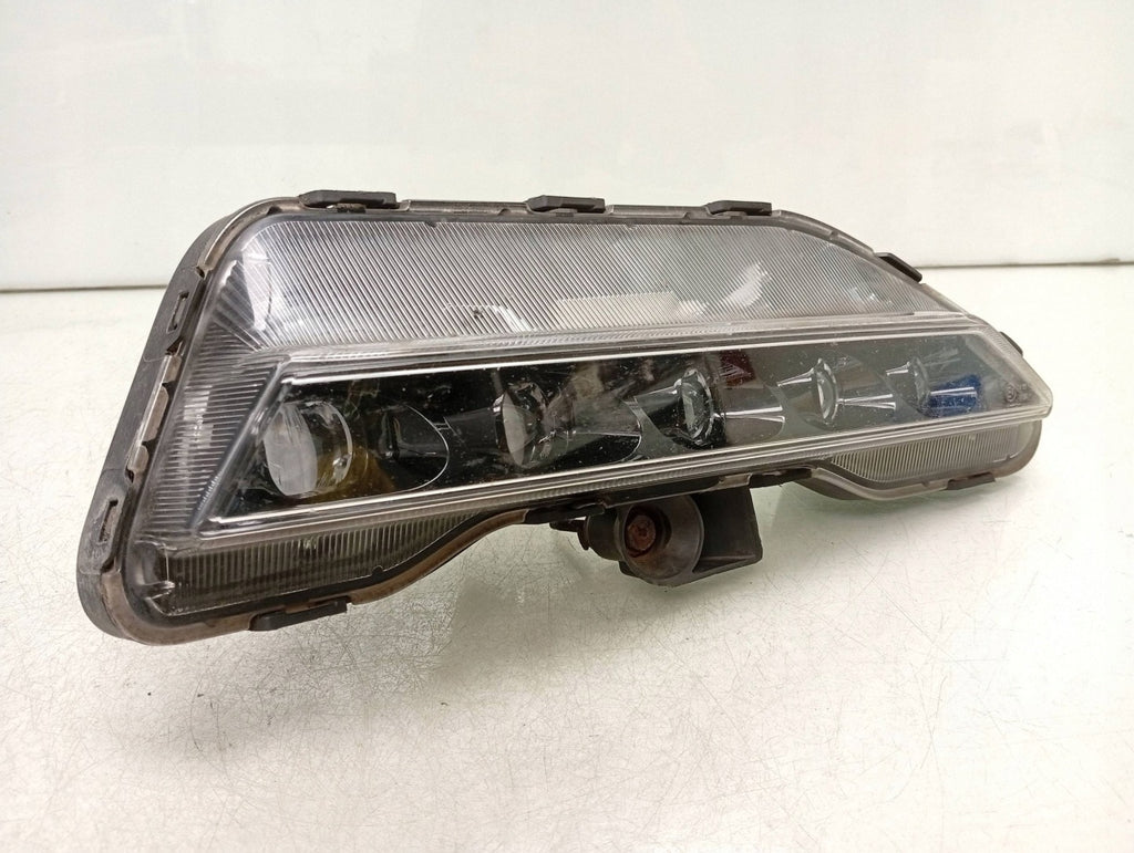 Frontscheinwerfer Hyundai I I40 92202-3Z5 MDE91125 Rechts Scheinwerfer Headlight SCH7578745067mg