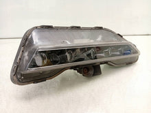 Laden Sie das Bild in den Galerie-Viewer, Frontscheinwerfer Hyundai I I40 92202-3Z5 MDE91125 Rechts Scheinwerfer Headlight SCH7578745067mg