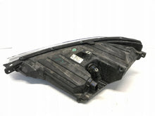 Laden Sie das Bild in den Galerie-Viewer, Frontscheinwerfer Tesla S 106504600B Rechts Scheinwerfer Headlight
