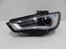 Laden Sie das Bild in den Galerie-Viewer, Frontscheinwerfer Audi A3 8V0941005 1EL010740-21 Xenon Links Headlight