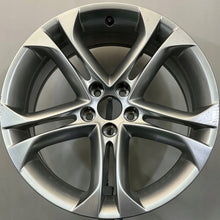 Laden Sie das Bild in den Galerie-Viewer, 1x Alufelge 18 Zoll 8.0" 5x108 27ET 9688278377 Peugeot Rim Wheel FEL1267824998ao