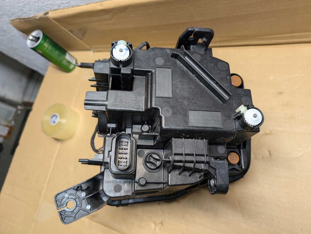 Frontscheinwerfer P0227069 Rechts Scheinwerfer Headlight