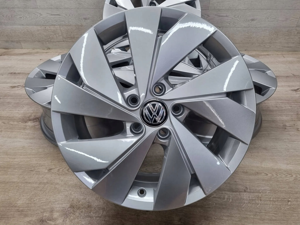 4x Alufelge 17 Zoll 6.5" 5x112 46ET Glanz Silber 5H0601025B VW Golf Viii FEL5716081126ii