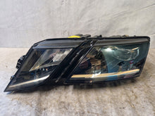 Laden Sie das Bild in den Galerie-Viewer, Frontscheinwerfer Skoda Octavia III 5E1941015D LED FALSE Scheinwerfer Headlight SCH2845515478ts