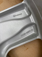 Load image into Gallery viewer, 1x Alufelge 18 Zoll 7.0" 5x114.3 PZ406K0671ZC Lexus Corolla Rim Wheel FEL6238904391zx
