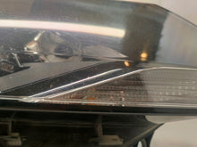 Laden Sie das Bild in den Galerie-Viewer, Frontscheinwerfer VW Touareg 7P1941034 Xenon Rechts Scheinwerfer Headlight SCH5401789581mj
