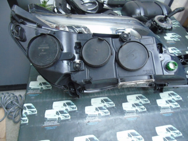 Frontscheinwerfer Fiat Ducato 468622830 468622910 1392600080 LED Ein Satz