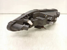 Laden Sie das Bild in den Galerie-Viewer, Frontscheinwerfer Hyundai I I40 92202-3Z5 MDE91125 Rechts Scheinwerfer Headlight SCH7578745067mg
