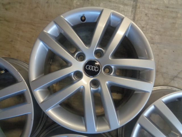 4x Alufelge 16 Zoll 6.5" 5x112 50ET Glanz Silber 5K0601025E Audi I Golf Vi FEL4499988648ed