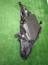Laden Sie das Bild in den Galerie-Viewer, Frontscheinwerfer Toyota Aygo 99226-81017- Rechts Scheinwerfer Headlight SCH6336333258tj