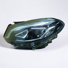 Laden Sie das Bild in den Galerie-Viewer, Frontscheinwerfer Mercedes-Benz W246 A2469066101 LED Links Headlight