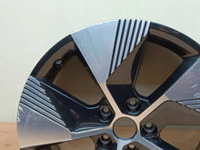 Laden Sie das Bild in den Galerie-Viewer, 1x Alufelge 18 Zoll 7.0" 5x114.3 34ET 403004665R Renault Rim Wheel FEL9617482768ey