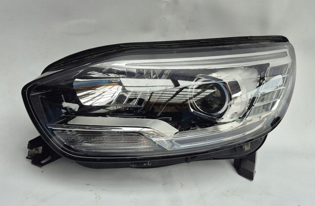 Frontscheinwerfer Renault Scenic 260607230R Links Scheinwerfer Headlight SCH1555537980op