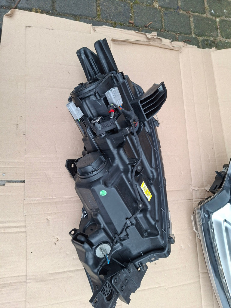 Frontscheinwerfer Mitsubishi Outlander III Ein Satz Scheinwerfer Headlight SCH2611622642xw