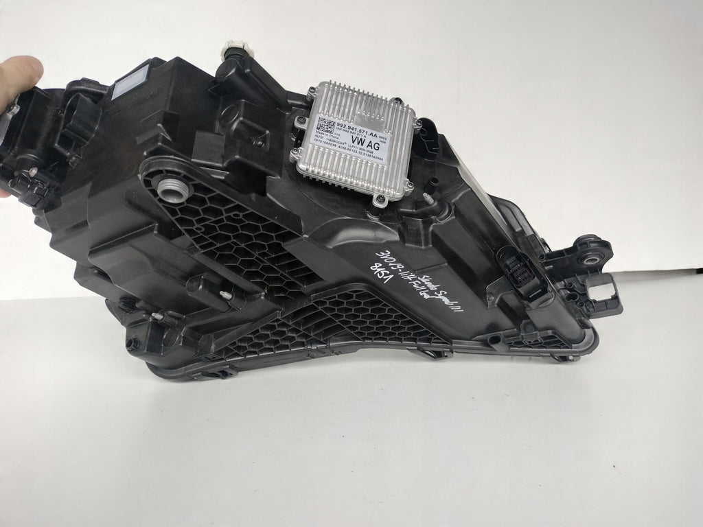 Frontscheinwerfer Skoda Superb III 3V1941015D Full LED Links Headlight