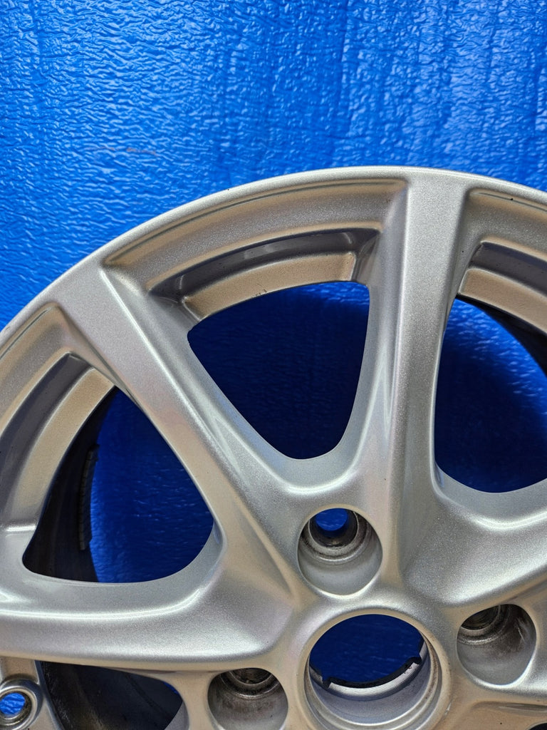 1x Alufelge 15 Zoll 6.0" 4x108 45ET Glanz Silber H1BJ-1007-J1A Ford Fiesta I FEL7777753943qk