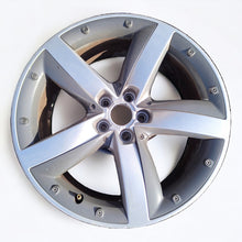 Load image into Gallery viewer, 1x Alufelge 17 Zoll 7.5&quot; 5x100 36ET Silber 8X0601025B Audi Rim Wheel