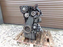 Load image into Gallery viewer, Motor Audi C7 A4 B8 CGLC 2.0 TDI 177PS 130kW 141TKm Diesel Engine Unkomplett