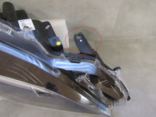 Laden Sie das Bild in den Galerie-Viewer, Frontscheinwerfer Toyota Yaris Cross Full LED Rechts Scheinwerfer Headlight SCH5034940535nr