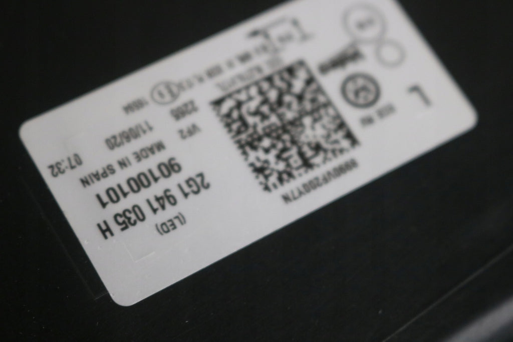 Frontscheinwerfer VW Polo 2G1941035H Links Scheinwerfer Headlight