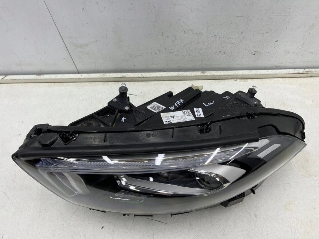 Frontscheinwerfer Mercedes-Benz W177 A1779065303 LED Links Headlight SCH8250144154ff