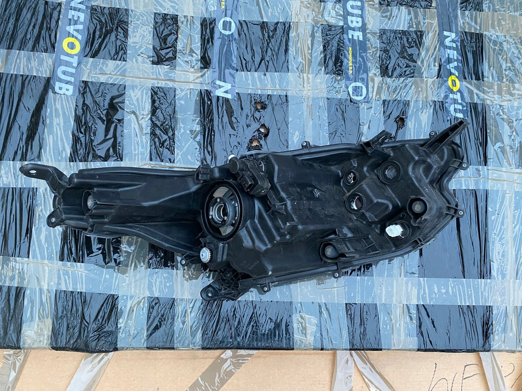 Frontscheinwerfer Toyota Yaris Links Scheinwerfer Headlight