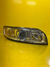 Load image into Gallery viewer, Frontscheinwerfer Volvo S40 II 31299588 Xenon Rechts Scheinwerfer Headlight SCH3560505835ad