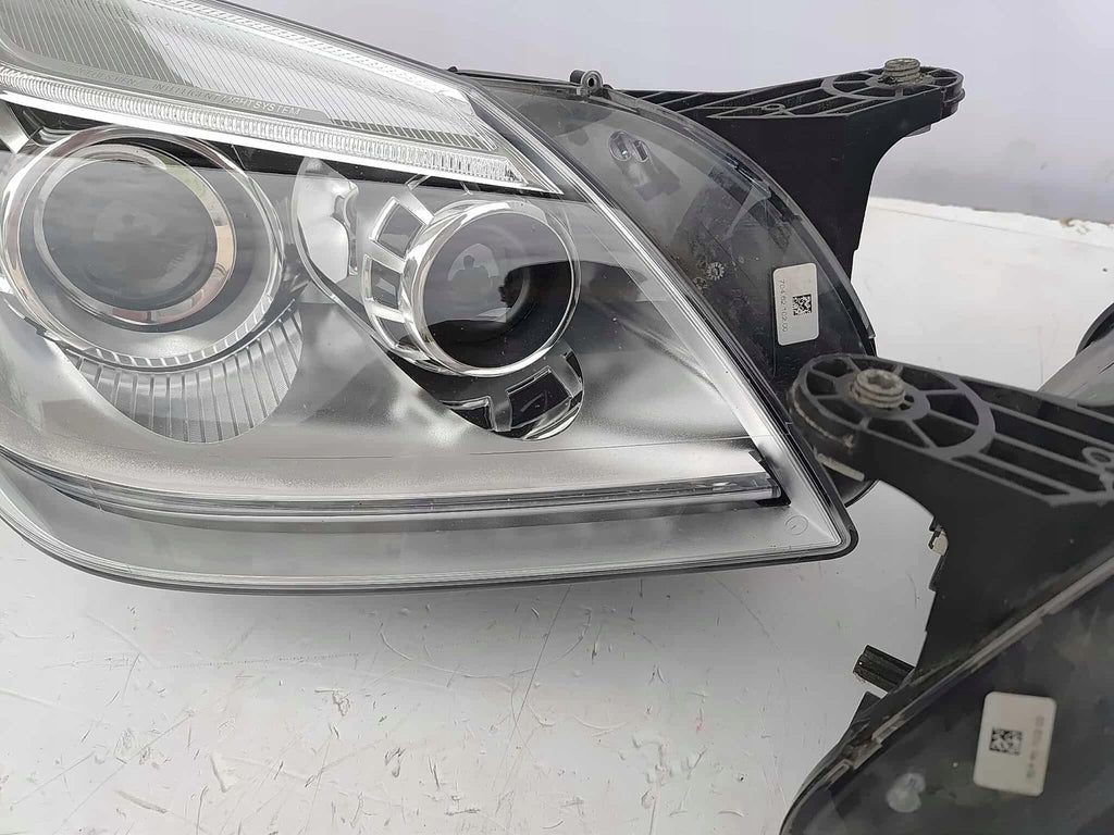 Frontscheinwerfer Mercedes-Benz Slk 1728201359 1728201459 Bi-Xenon Ein Satz