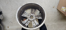Load image into Gallery viewer, 1x Alufelge 18 Zoll 7.0" 5x112 Silber 57A601025M Skoda Karoq Rim Wheel FEL2625933245er