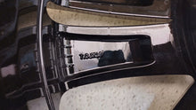 Laden Sie das Bild in den Galerie-Viewer, 1x Alufelge 18 Zoll 7.0" 5x114.3 40 5ET Glanz Silber 52910-3U310 Kia Sportage FEL8965121542nx
