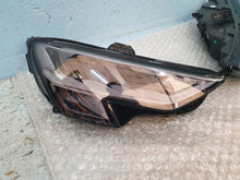 Laden Sie das Bild in den Galerie-Viewer, Frontscheinwerfer Audi A3 8Y0941012 8Y0941011 LED Ein Satz Headlight