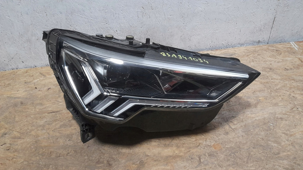 Frontscheinwerfer Audi Q3 83A941034 LED Rechts Scheinwerfer Headlight