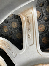 Laden Sie das Bild in den Galerie-Viewer, 1x Alufelge 17 Zoll 8.5&quot; 6x139.7 JB3C-1007-M2A Ford Ranger Rim Wheel