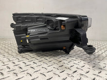 Laden Sie das Bild in den Galerie-Viewer, Frontscheinwerfer Skoda Kamiq 658941015 658941016 Full LED Ein Satz Headlight SCH7373887748nt