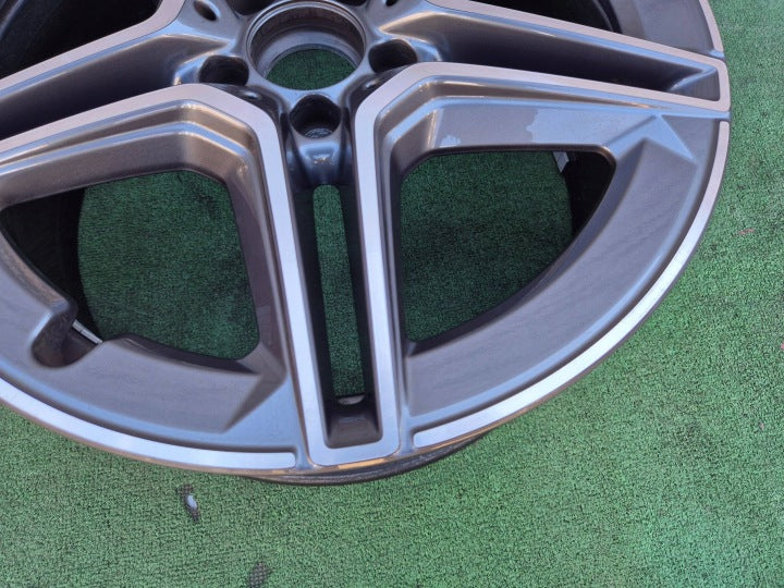 1x Alufelge 19 Zoll 5x112 A2474011500 Mercedes-Benz Gla H247 Rim Wheel FEL6827510316wc
